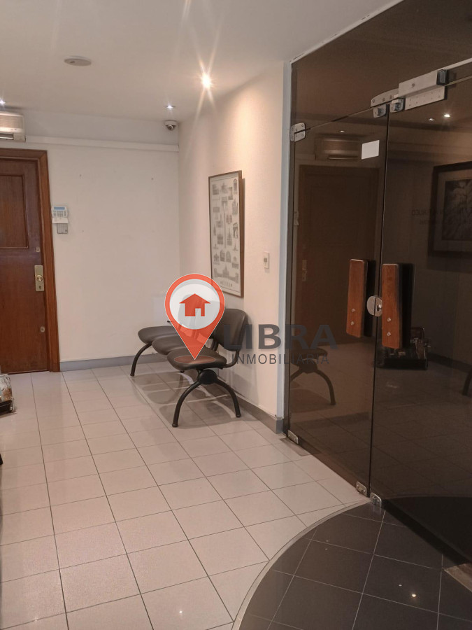 Oficina ID.6205 - Venta Oficinas Para Estudio De Profecionales. Ciudad Vieja INVERSIÓN!!