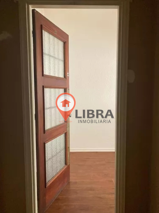 Oficina ID.4310 - Alquiler Oficina Estudio O Atelier En Ciudad Vieja