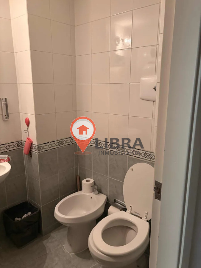Oficina ID.9395 - Venta Amplia Oficina Zona Centro 