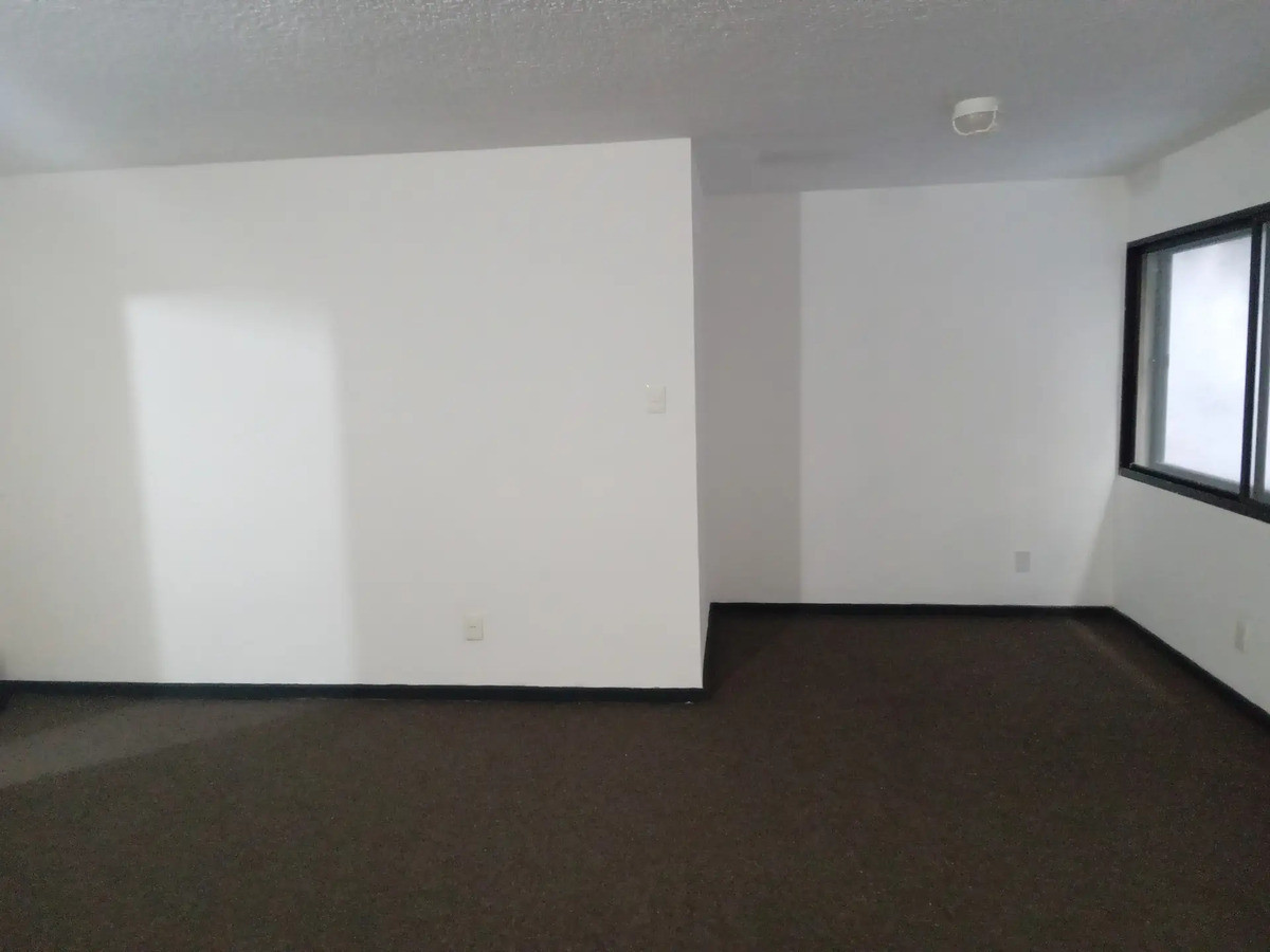 Oficina ID.12513 - Alquiler o venta de oficina en Ciudad Vieja