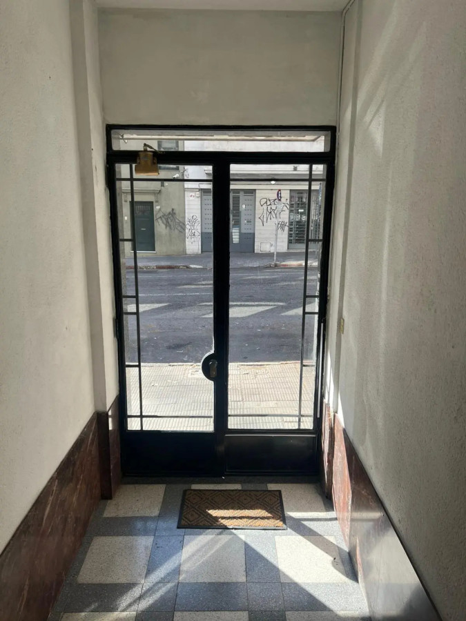 Oficina ID.13389 - Alquiler Y Venta de Oficina Ambiente Amplio Y Luminoso En Centro