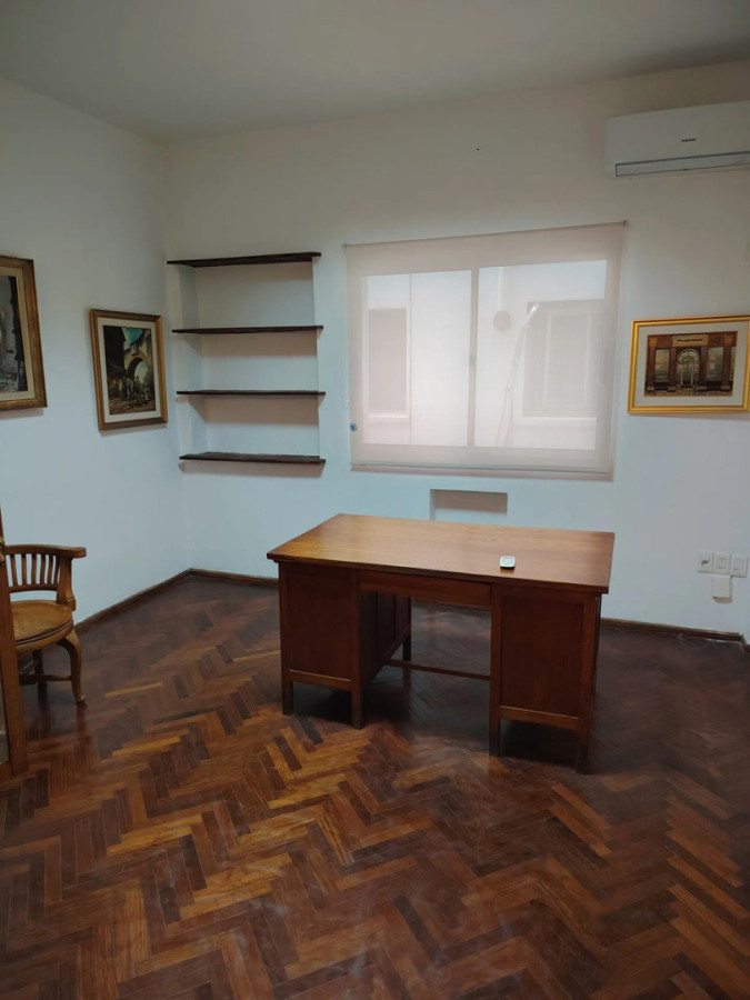 Oficina ID.13188 - Alquiler De Oficina Semiamoblada De Época En Ciudad Vieja