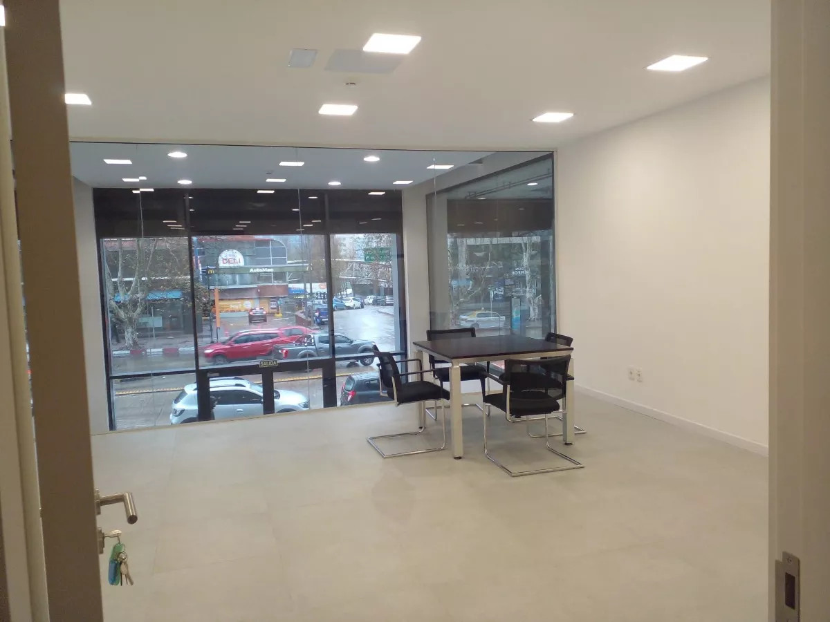 Oficina ID.7582 - Alquiler Exclusiva Oficina A Estrenar! Pocitos