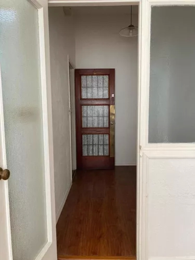 Oficina ID.4310 - Alquiler Oficina Estudio O Atelier En Ciudad Vieja