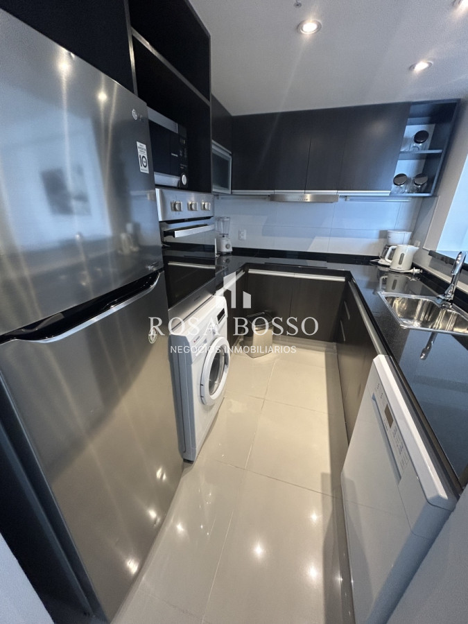 Apartamento ID.9793 - Apartamento venta 3 dormitorios Sobre Chiverta - Punta del Este