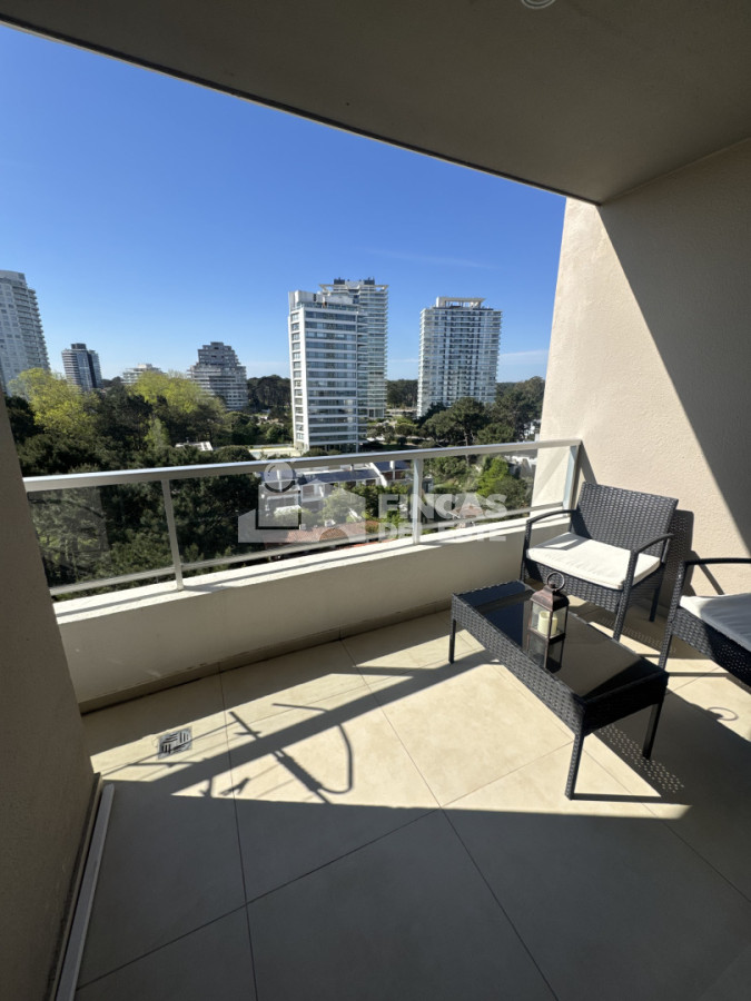 Apartamento ID.2465/Apartamento-de-dos-dormitorios-en-alquiler-temporal-ENERO-BRAVA-PUNTA-DEL-ESTE- - Apartamento de dos dormitorios en alquiler temporal ENERO BRAVA PUNTA DEL ESTE 