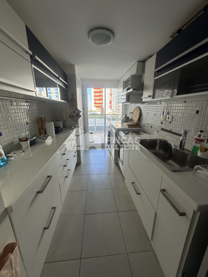 Apartamento ID.2674/Apartamento-de-3-dormitorios-en-venta-en-Punta-del-Este - Apartamento de 3 dormitorios en venta en Punta del Este