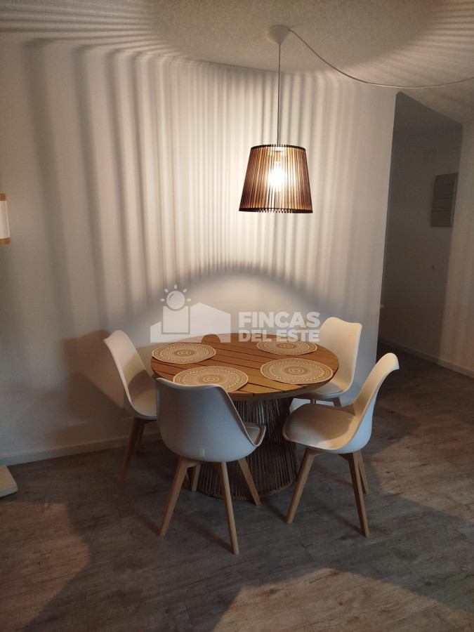 Apartamento ID.2465/Apartamento-de-dos-dormitorios-en-alquiler-temporal-ENERO-BRAVA-PUNTA-DEL-ESTE- - Apartamento de dos dormitorios en alquiler temporal ENERO BRAVA PUNTA DEL ESTE 