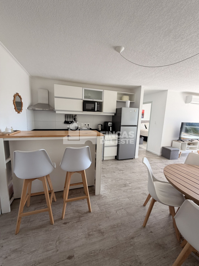 Apartamento ID.2465/Apartamento-de-dos-dormitorios-en-alquiler-temporal-ENERO-BRAVA-PUNTA-DEL-ESTE- - Apartamento de dos dormitorios en alquiler temporal ENERO BRAVA PUNTA DEL ESTE 