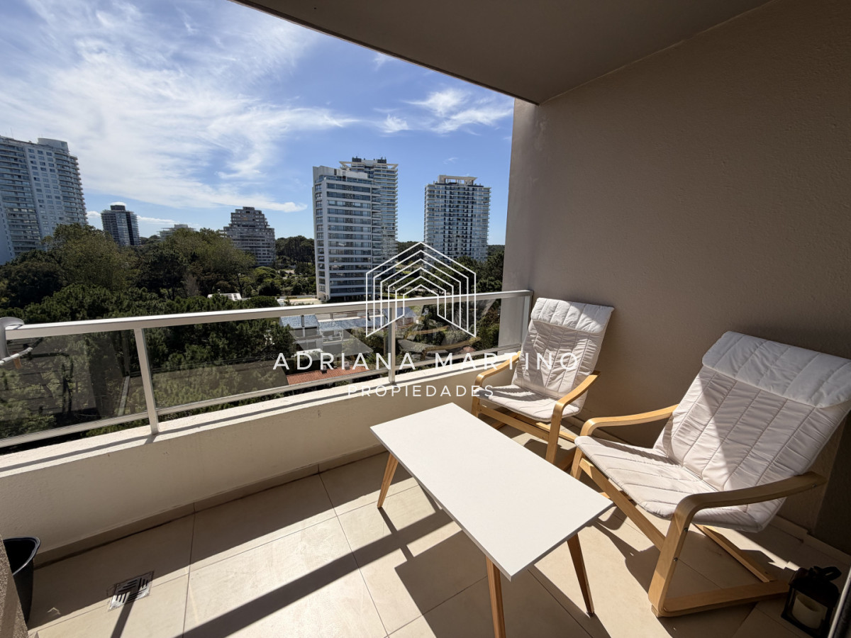 Apartamento ID.71656 - Apartamento de dos dormitorios en venta  Punta del este  
