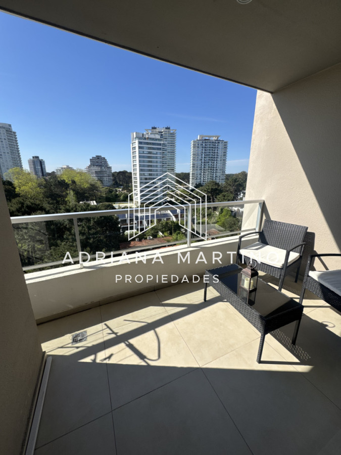Apartamento ID.71656 - Apartamento de dos dormitorios en venta  Punta del este  