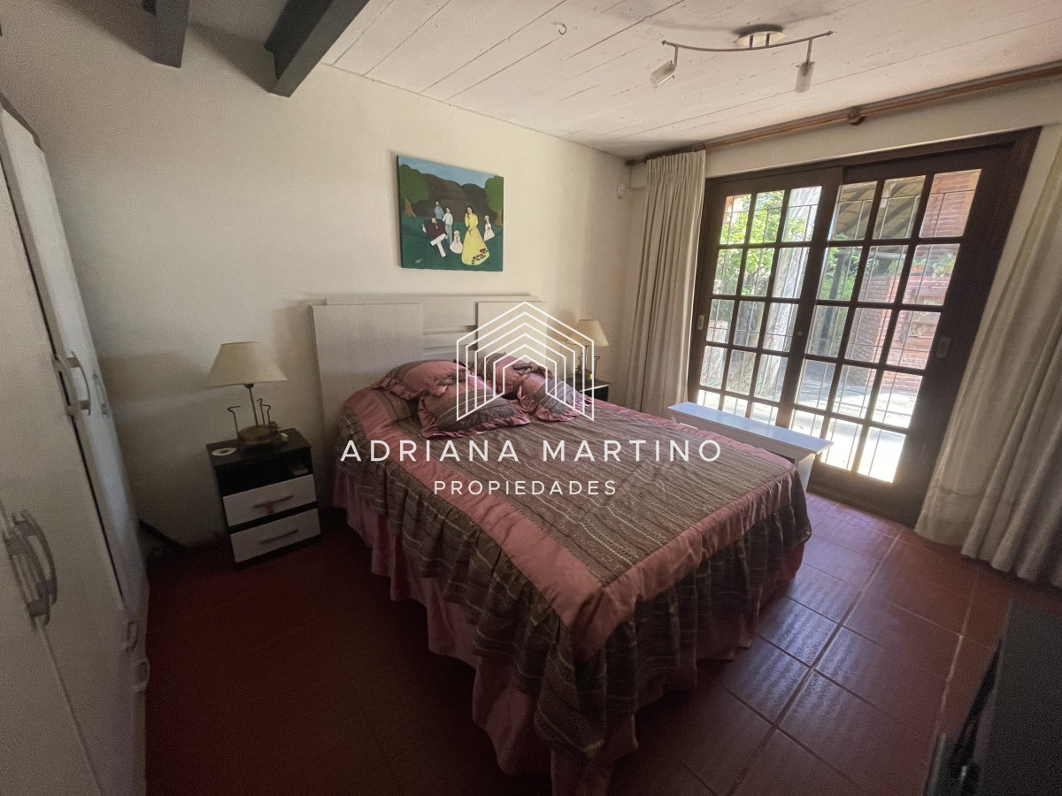 Casa ID.71295 - Casa en venta en Jardines de Cordoba ,  excelente zona 