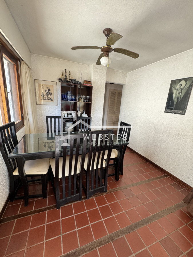 Apartamento ID.2236 - Apartamento en venta de 1 dormitorio en primera linea de Playa Mansa 