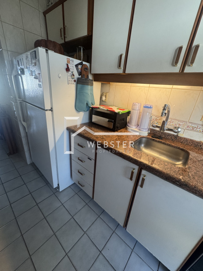 Apartamento ID.2399 - Apartamento de 3 dormitorios en playa Mansa.