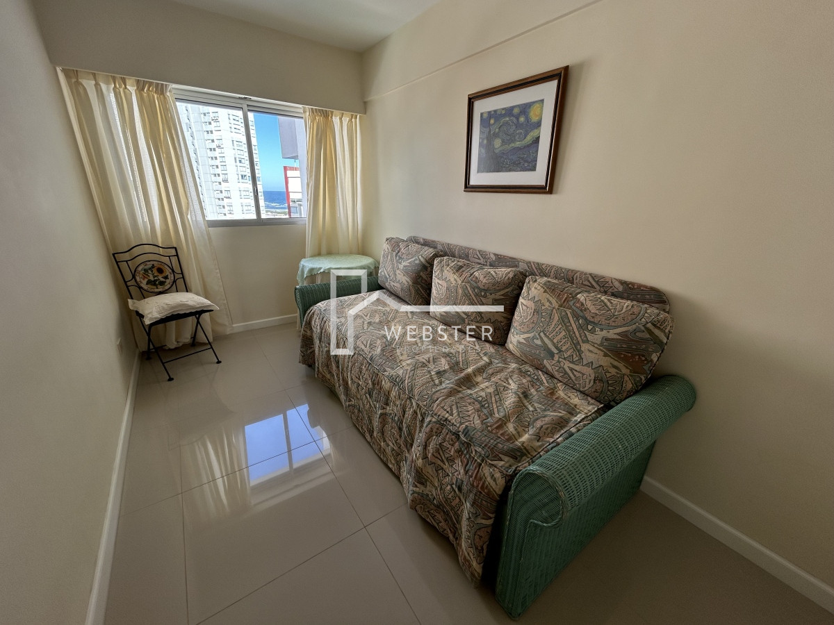 Apartamento ID.1505 - Apartamento en venta de 3 dormitorios en Aidy Grill , Punta del Este 