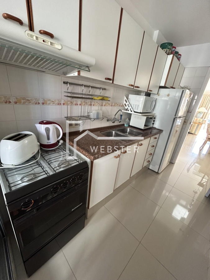 Apartamento ID.1505 - Apartamento en venta de 3 dormitorios en Aidy Grill , Punta del Este 