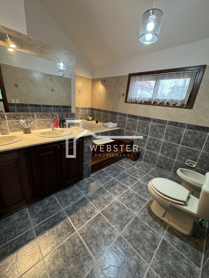 Casa ID.2132 - Casa en venta en Punta del Este 