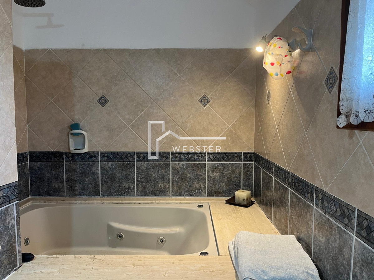 Casa ID.2132 - Casa en venta en Punta del Este 