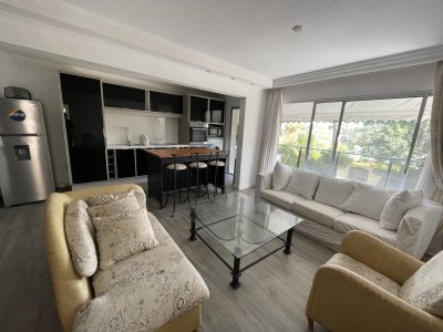 Apartamento reciclado en Mansa, 3 dormitorios - LAT3741A