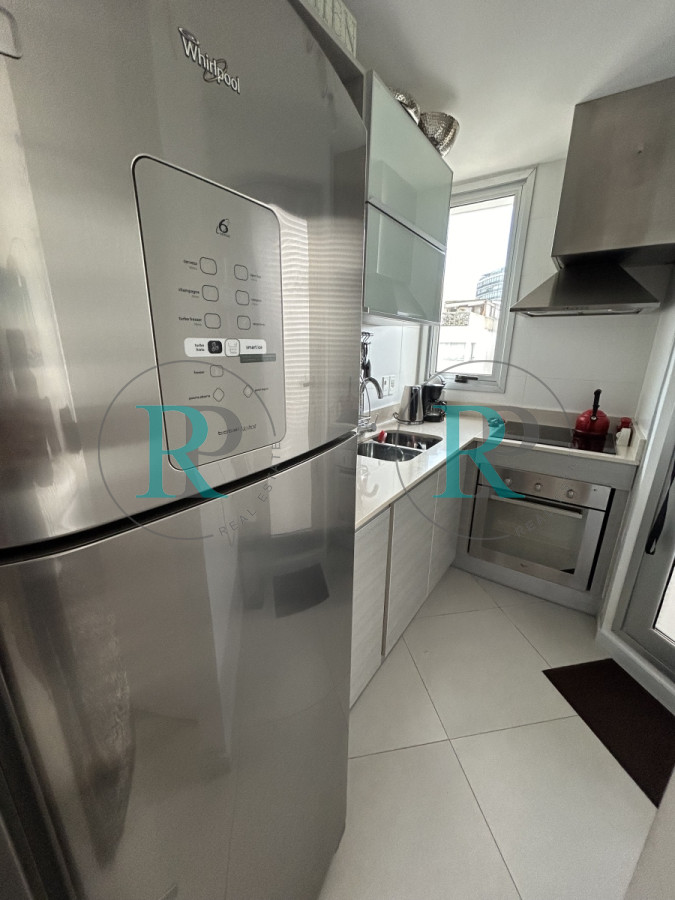 Apartamento ID.1915 - Apartamento de dos dormitorios en venta en zona del Puerto de Punta del Este 
