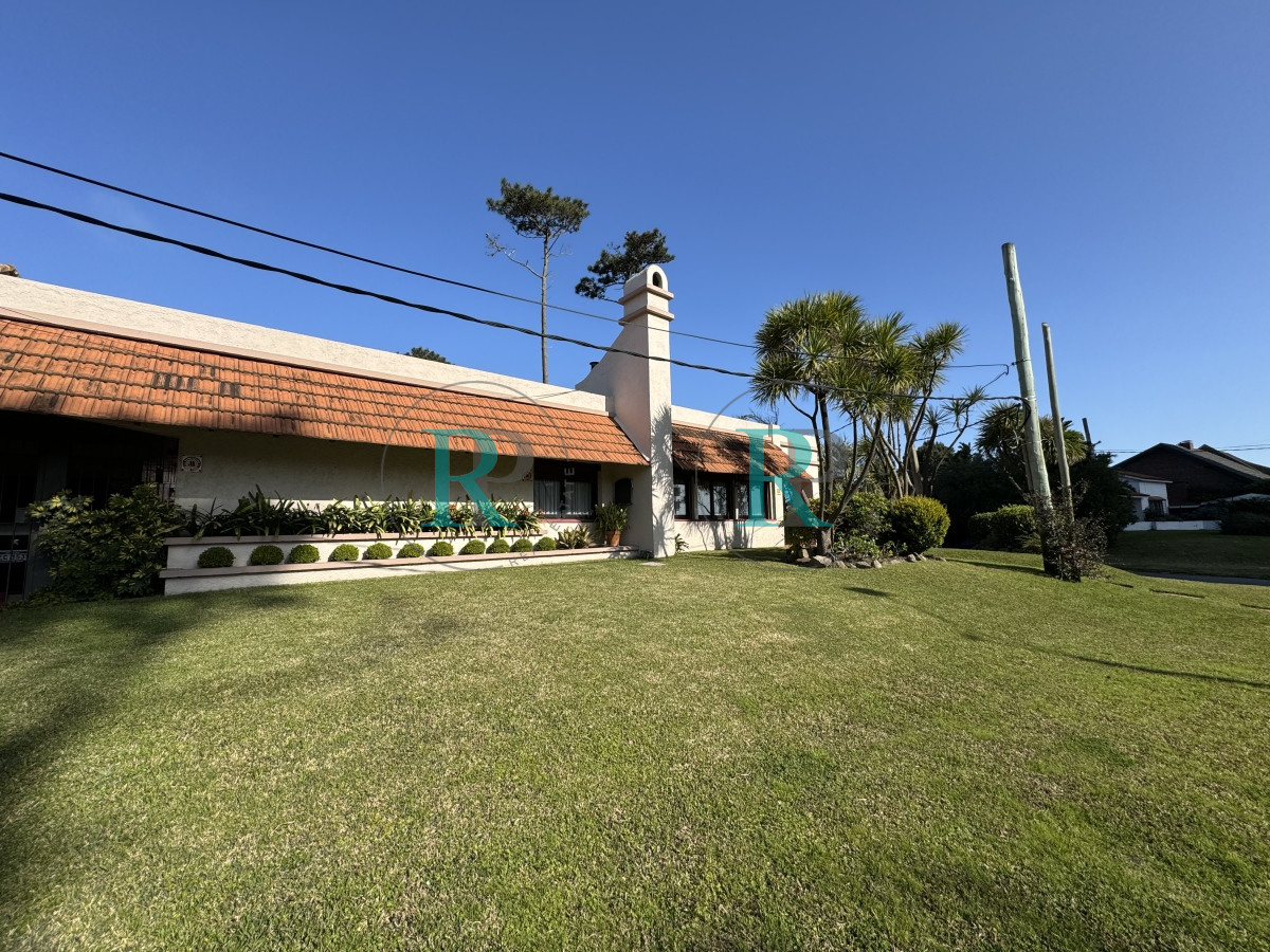 Casa ID.2050 - En venta Zona Mansa , Punta del Este 