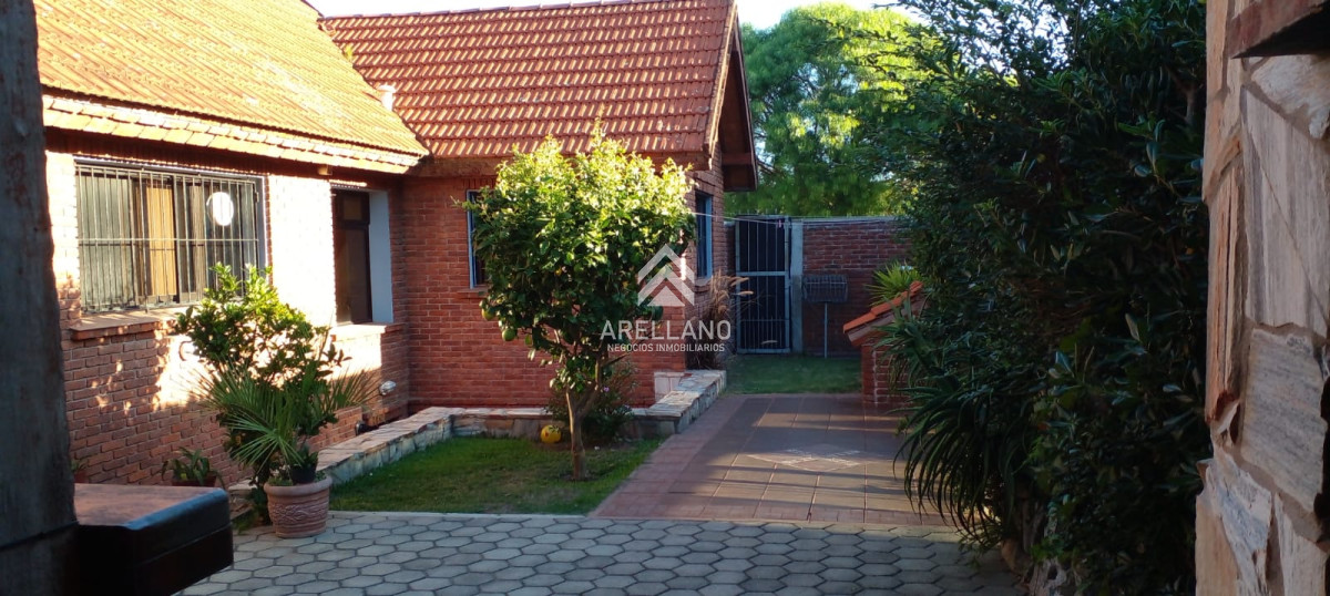 Casa ID.2402 - Venta casa 2 dormitorios 