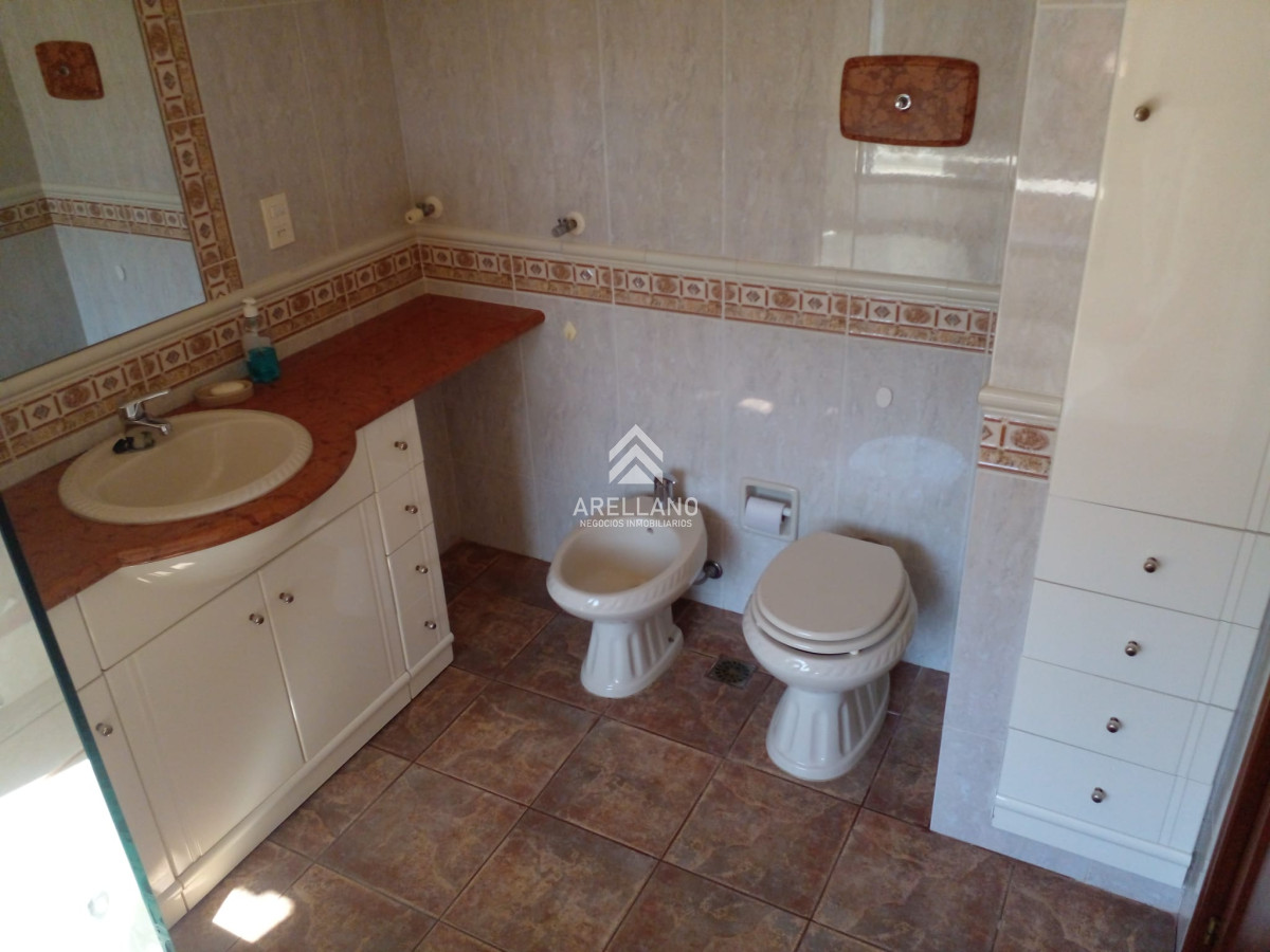 Casa ID.2402 - Venta casa 2 dormitorios 