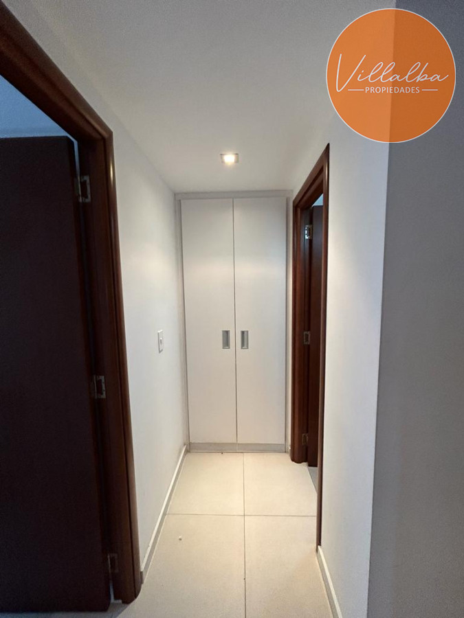 Apartamento ID.2748 - Apartamento en venta de dos dormitorios en peninsula 
