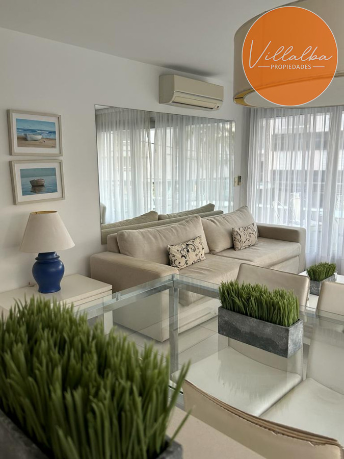 Apartamento ID.2748 - Apartamento en venta de dos dormitorios en peninsula 