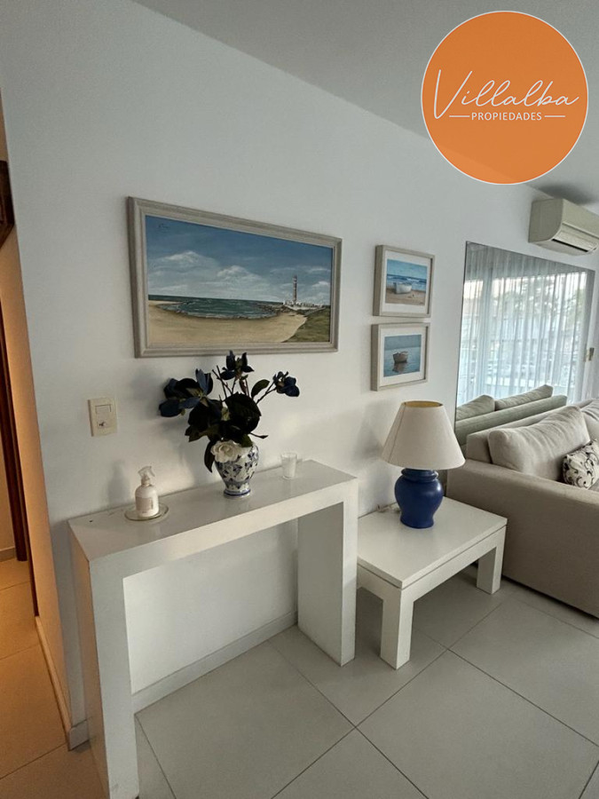Apartamento ID.2748 - Apartamento en venta de dos dormitorios en peninsula 