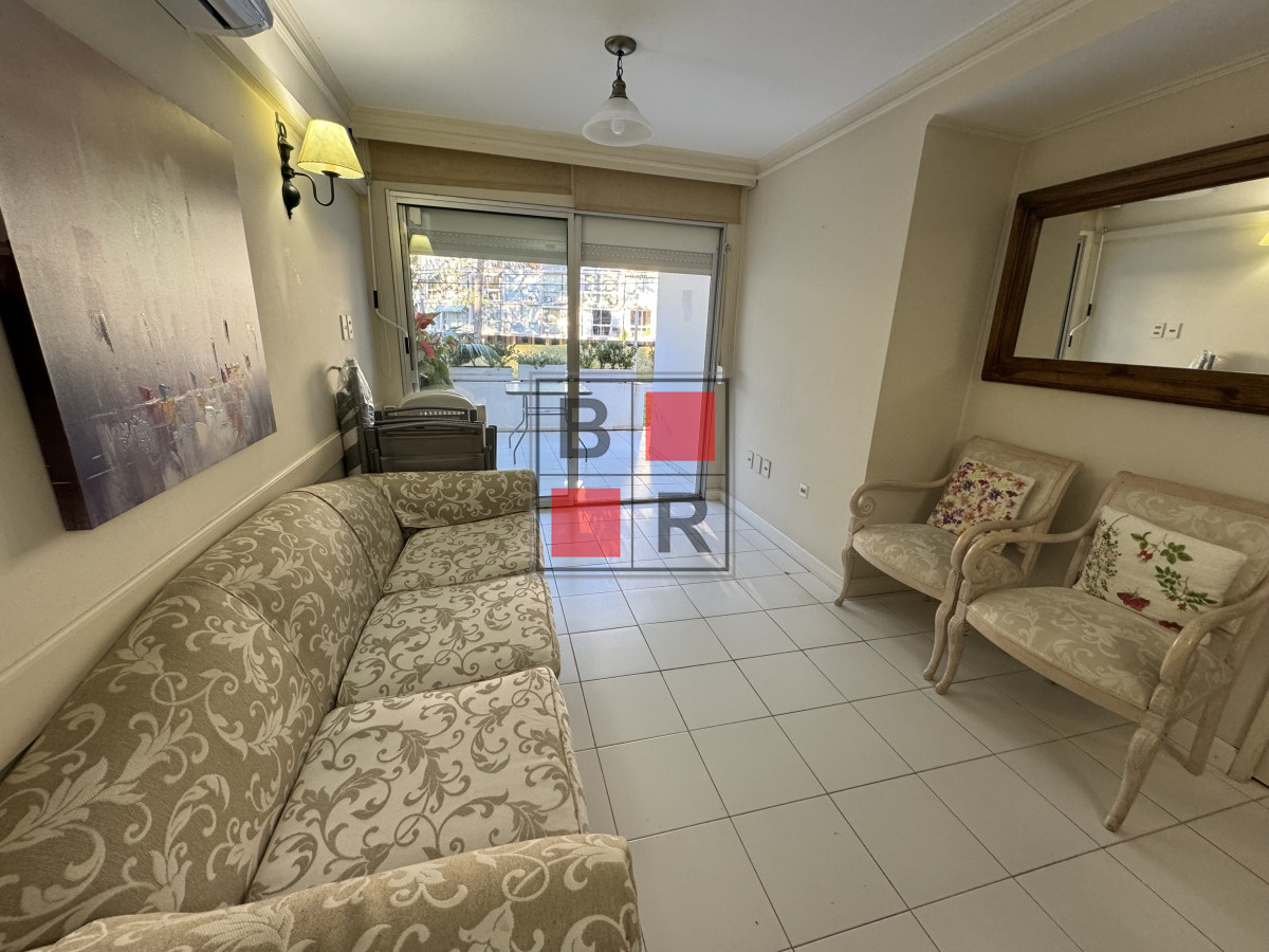 Apartamento ID.1127 - Apartamento en venta de dos dormitorios en Punta del Este 