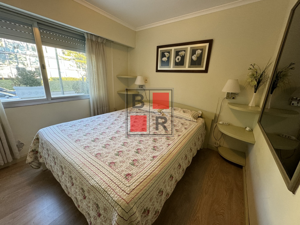 Apartamento ID.1127 - Apartamento en venta de dos dormitorios en Punta del Este 