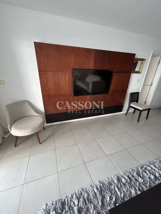 Apartamento ID.1760 - Apartamento de 3 dormitorios en venta Punta del Este