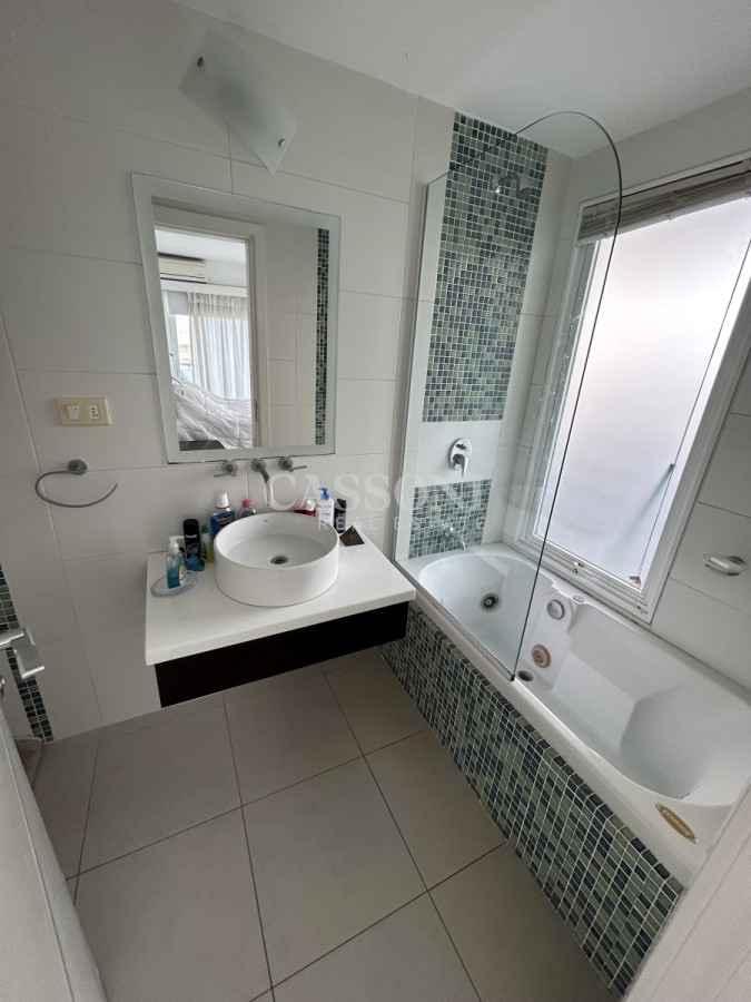 Apartamento ID.1760 - Apartamento de 3 dormitorios en venta Punta del Este