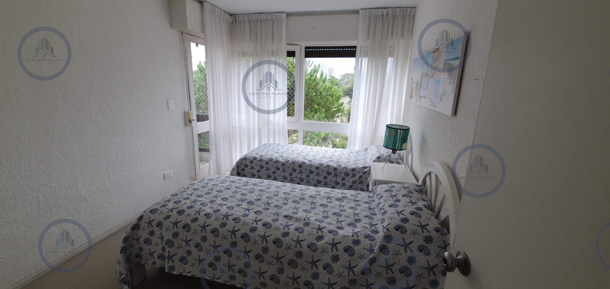Apartamento ID.3299 - Apartamento en venta de dos dormitorios en Punta del Este 