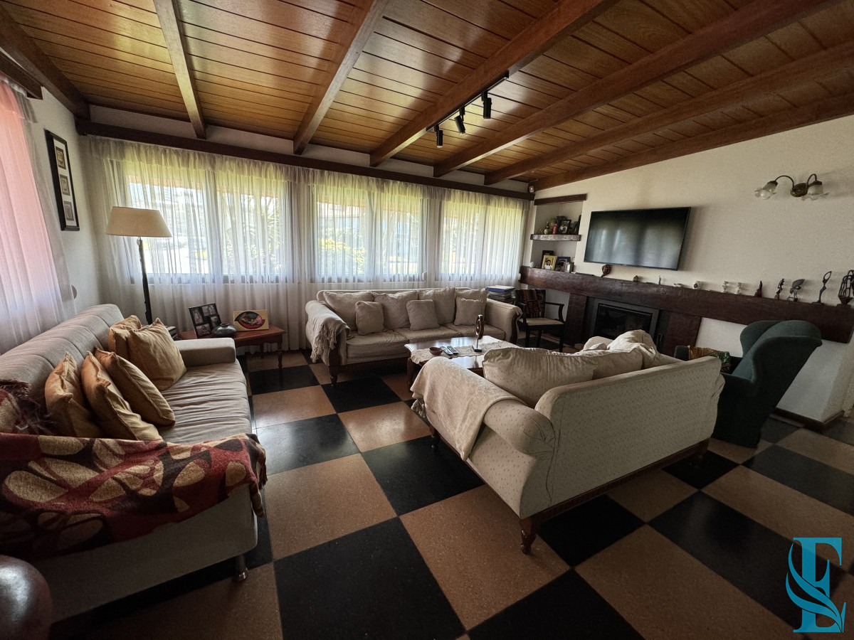 Casa ID.469 - En venta Zona Mansa , Punta del Este 