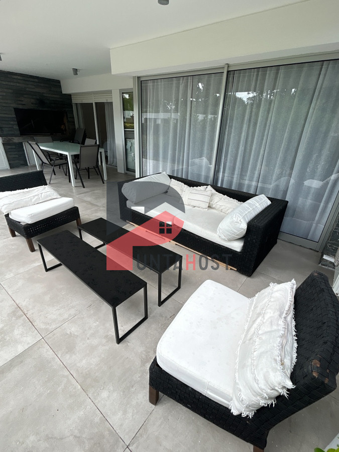 Apartamento ID.24 - Apartamento en venta de 3 dormitorios en Punta del Este 