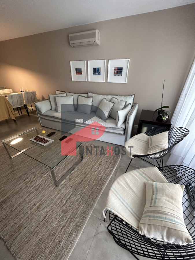 Apartamento ID.24 - Apartamento en venta de 3 dormitorios en Punta del Este 
