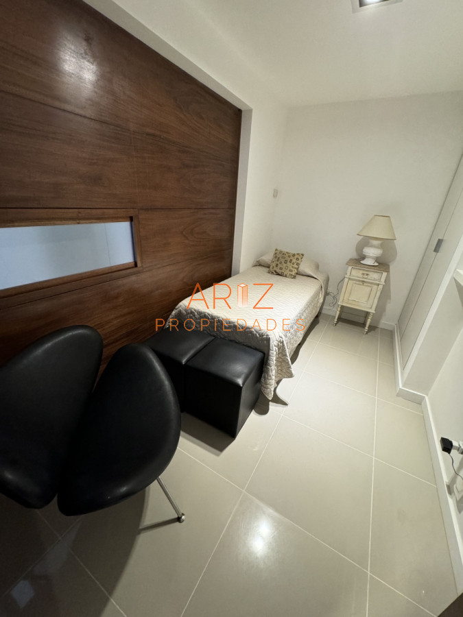 Apartamento ID.2157 - Apartamento d 3 dormitorios  en venta en Punta del Este Brava Todos los servicios