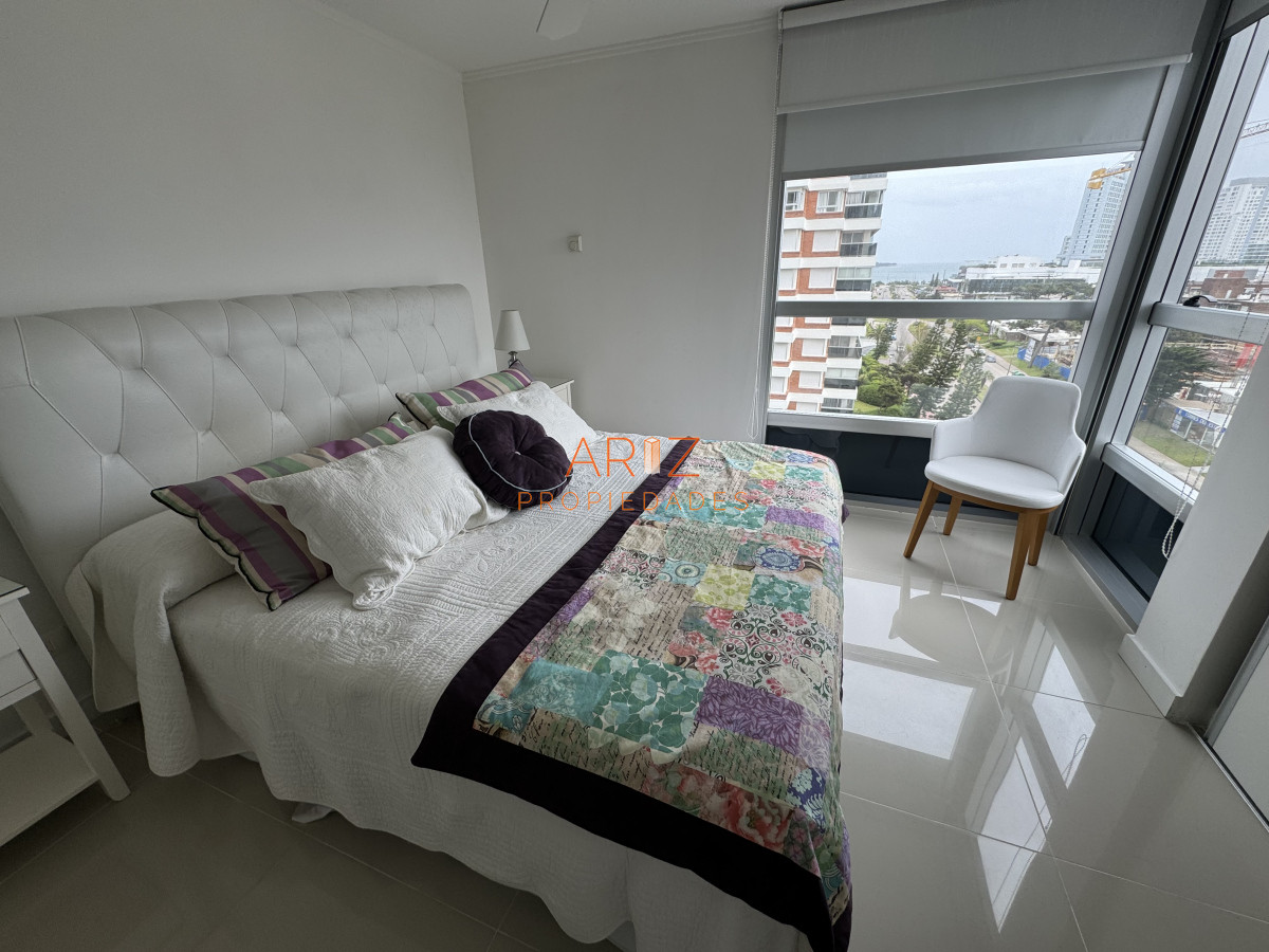 Apartamento ID.2154 - Venta Apartamento de 3 dormitorios en venta en Punta del Este Brava