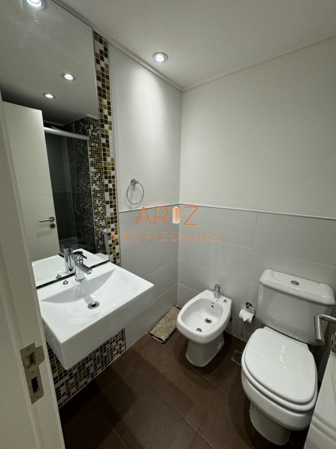 Apartamento ID.2155 - Apartamento de 3 dormitorios en venta en Punta del Este IMPERDIBLE