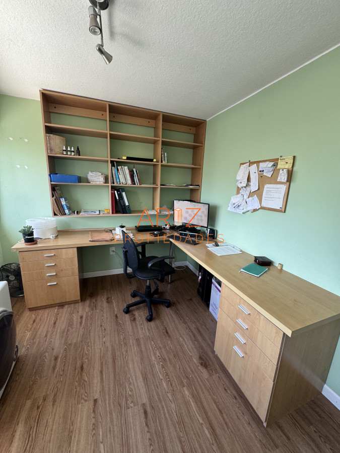 Apartamento ID.2435 - Apartamento de dos dormitorios en venta en Peninsula , Punta del Este 