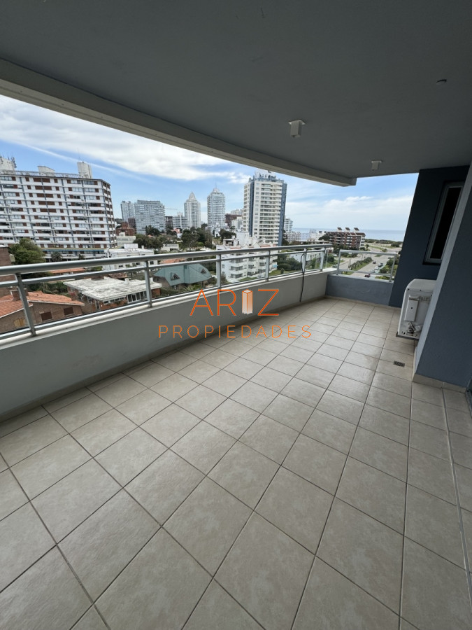 Apartamento ID.2153 - Apartamento en venta en Punta del Este 3 DORMITORIOS BRAVA