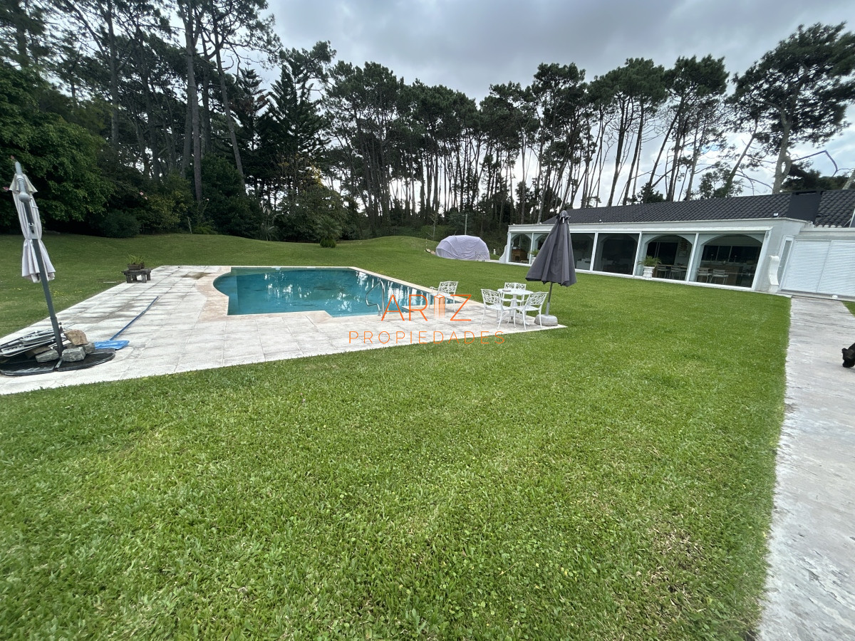 Casa ID.2188 - Espectacular casa en venta ubicada en San Rafael Punta del Este , 4 dormitorios 