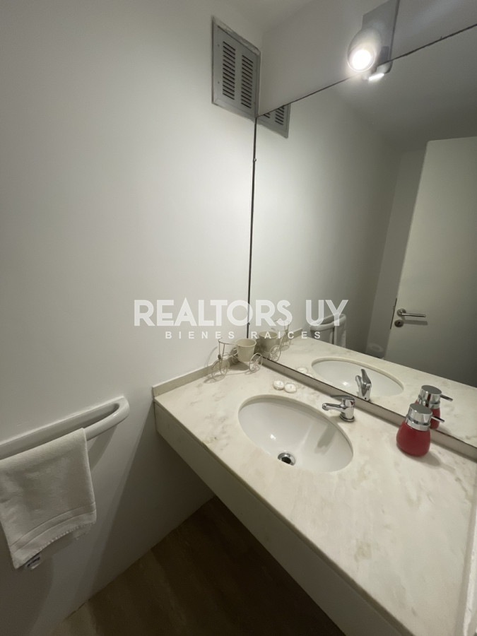 Apartamento ID.134 - Apartamento en Roosevelt - Punta del Este 3 dormitorios y dependencia 