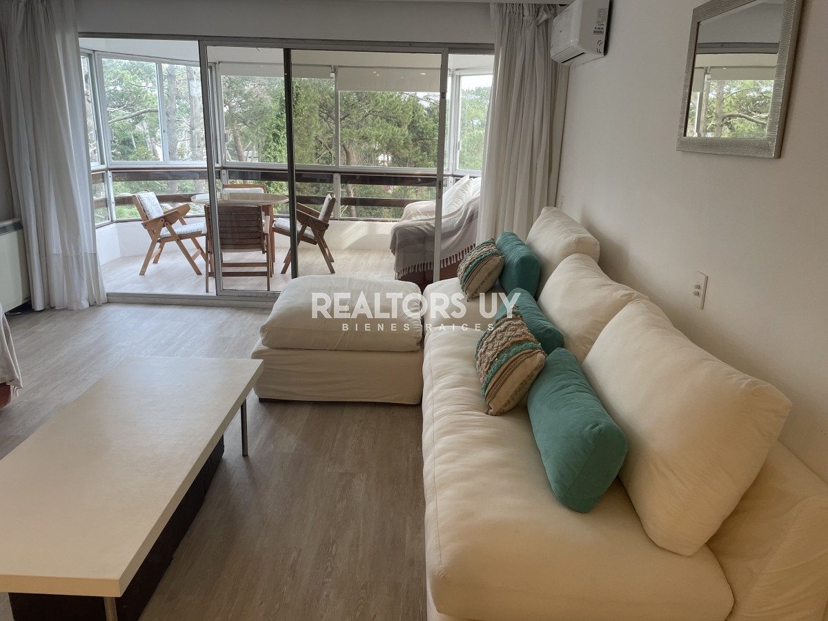 Apartamento ID.134 - Apartamento en Roosevelt - Punta del Este 3 dormitorios y dependencia 