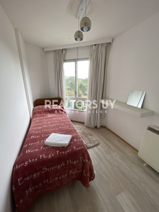 Apartamento ID.134 - Apartamento en Roosevelt - Punta del Este 3 dormitorios y dependencia 