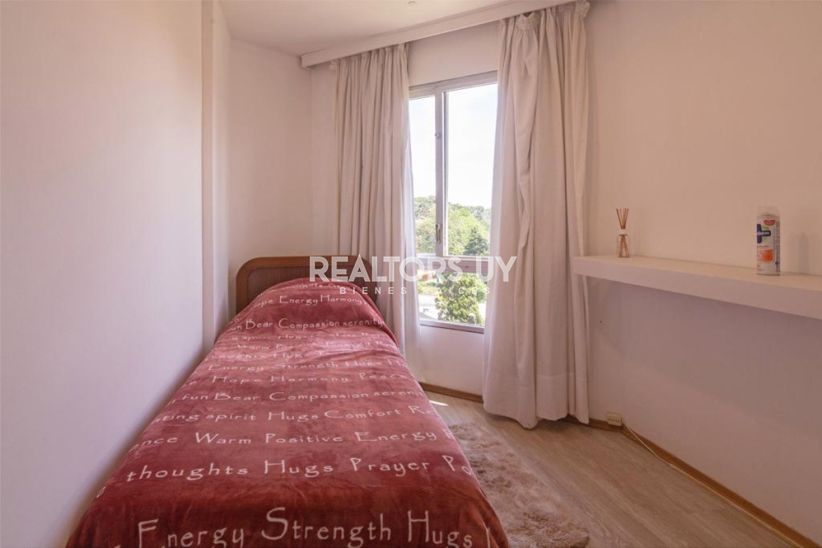 Apartamento ID.134 - Apartamento en Roosevelt - Punta del Este 3 dormitorios y dependencia 