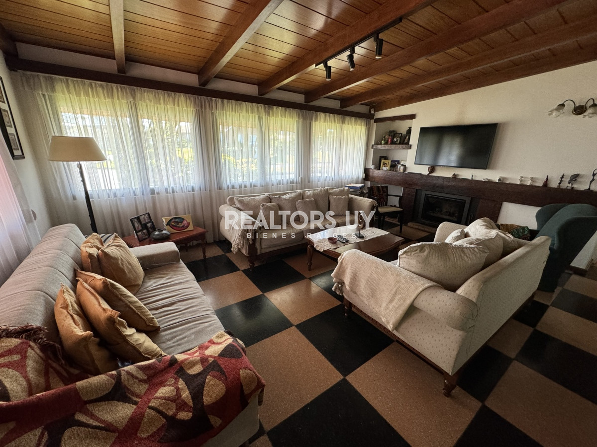 Casa ID.308 - En venta Zona Mansa , Punta del Este 