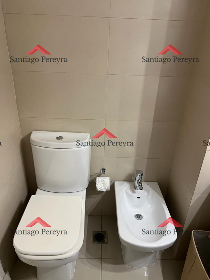 Apartamento ID.14435 - Moderno apartamento en venta, 1 dormitorio y medio, parrillero propio, piscina climatizada, gimnasio, mucama